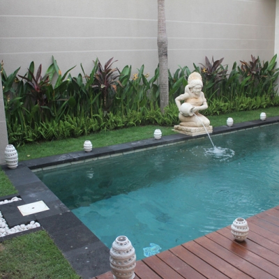 Natural Ambiance in Leela Jimbaran Created by Cocoon Candle Holders